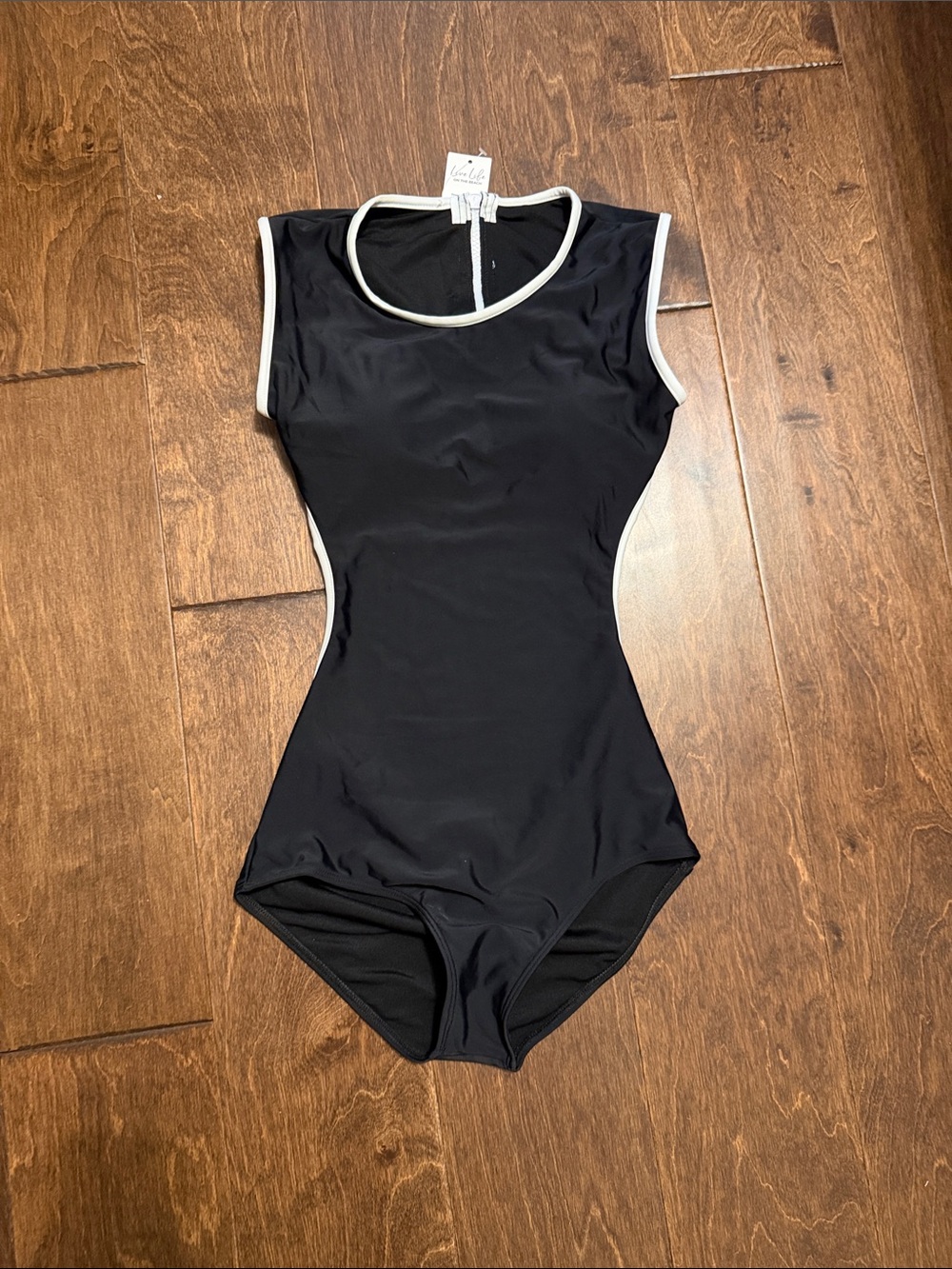 Cupshe Black One-Piece Swimsuit with White Trim